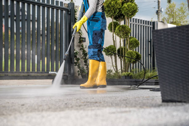 Best Commercial Building Pressure Washing  in Wellsville, KS